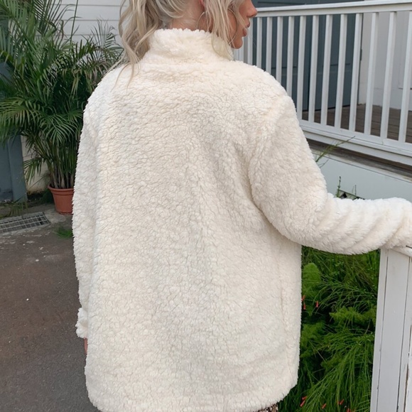 beige winter teddy button faux fur pea coa… - Picture 4 of 5